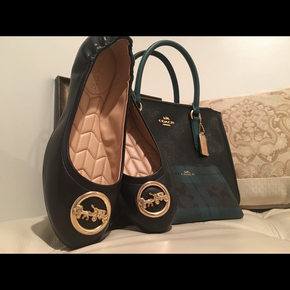 shoes - Picture 2 of 6